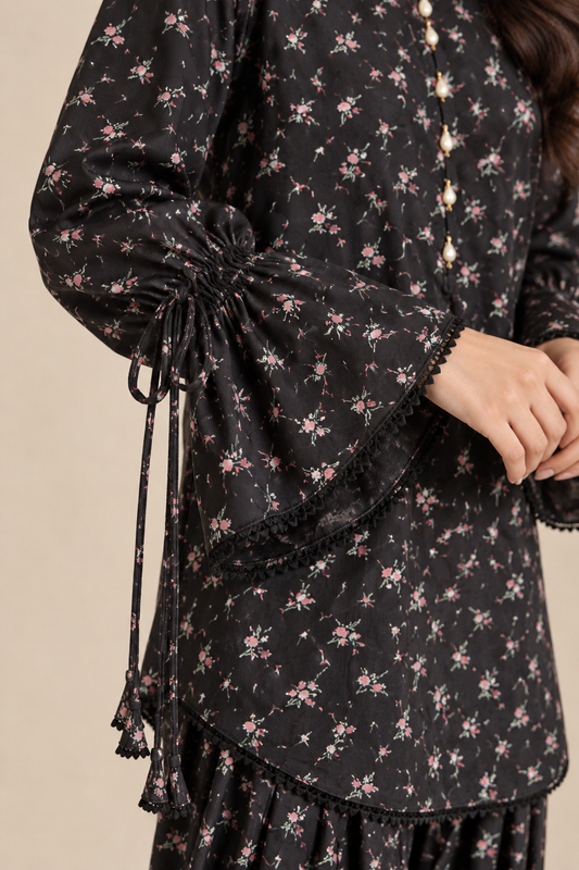 Black Frill Floral